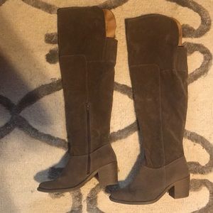 Quips knee high shoes